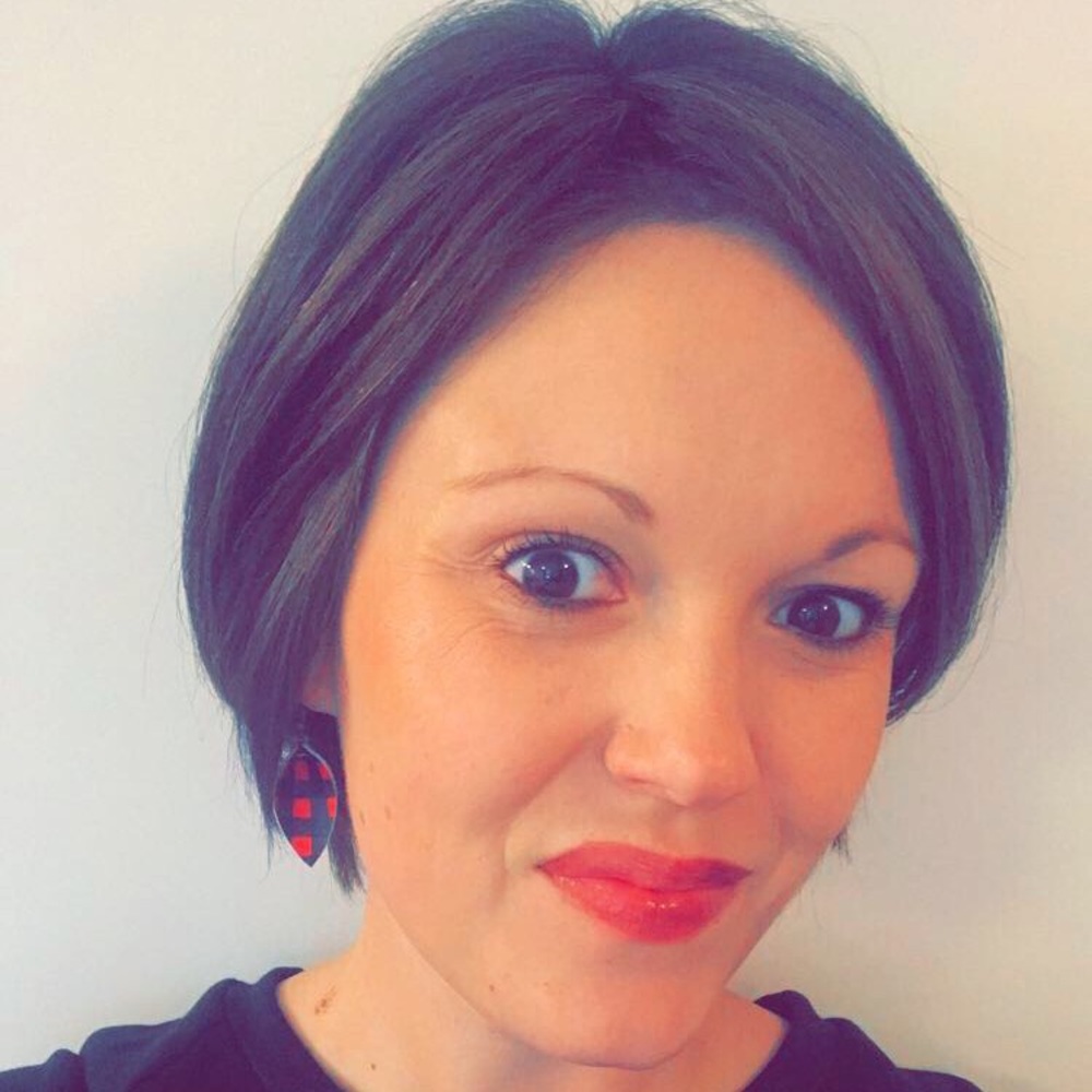 Meet your Posher, Brooke